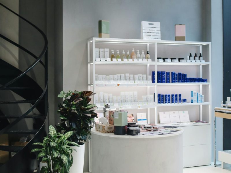 pexels-polina-tankilevitch-3736520 (1)